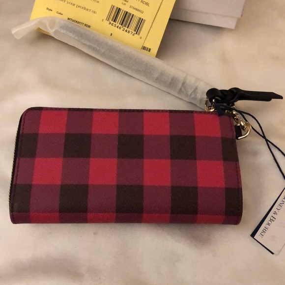 Dooney & Bourke Tucker Folded Zip Wristlet Red & Black Plaid NWT & Box - Picture 11 of 16